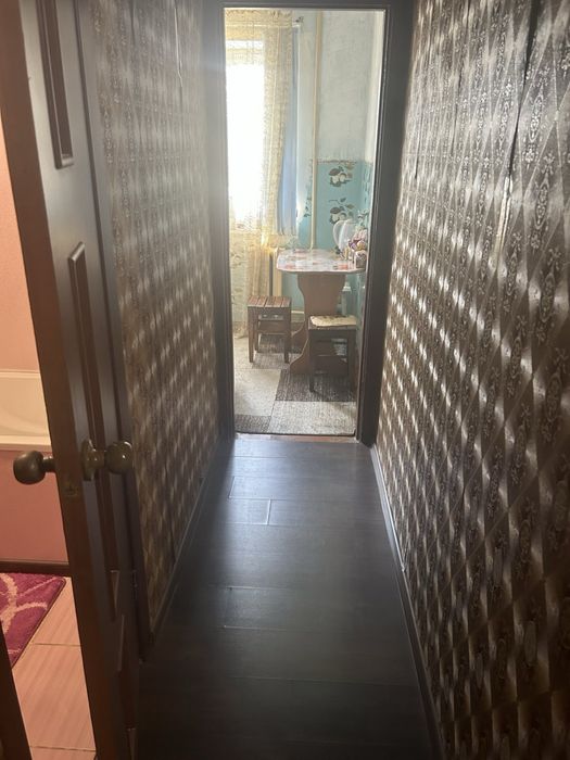 Продам квартиру 2 комнатную (42мкв)