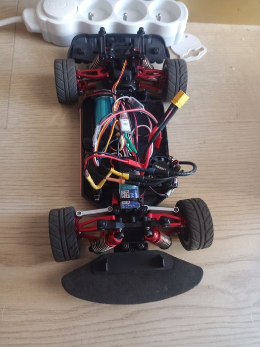 Udirc 1608 Porsche model zdalnie sterowany onroad rc