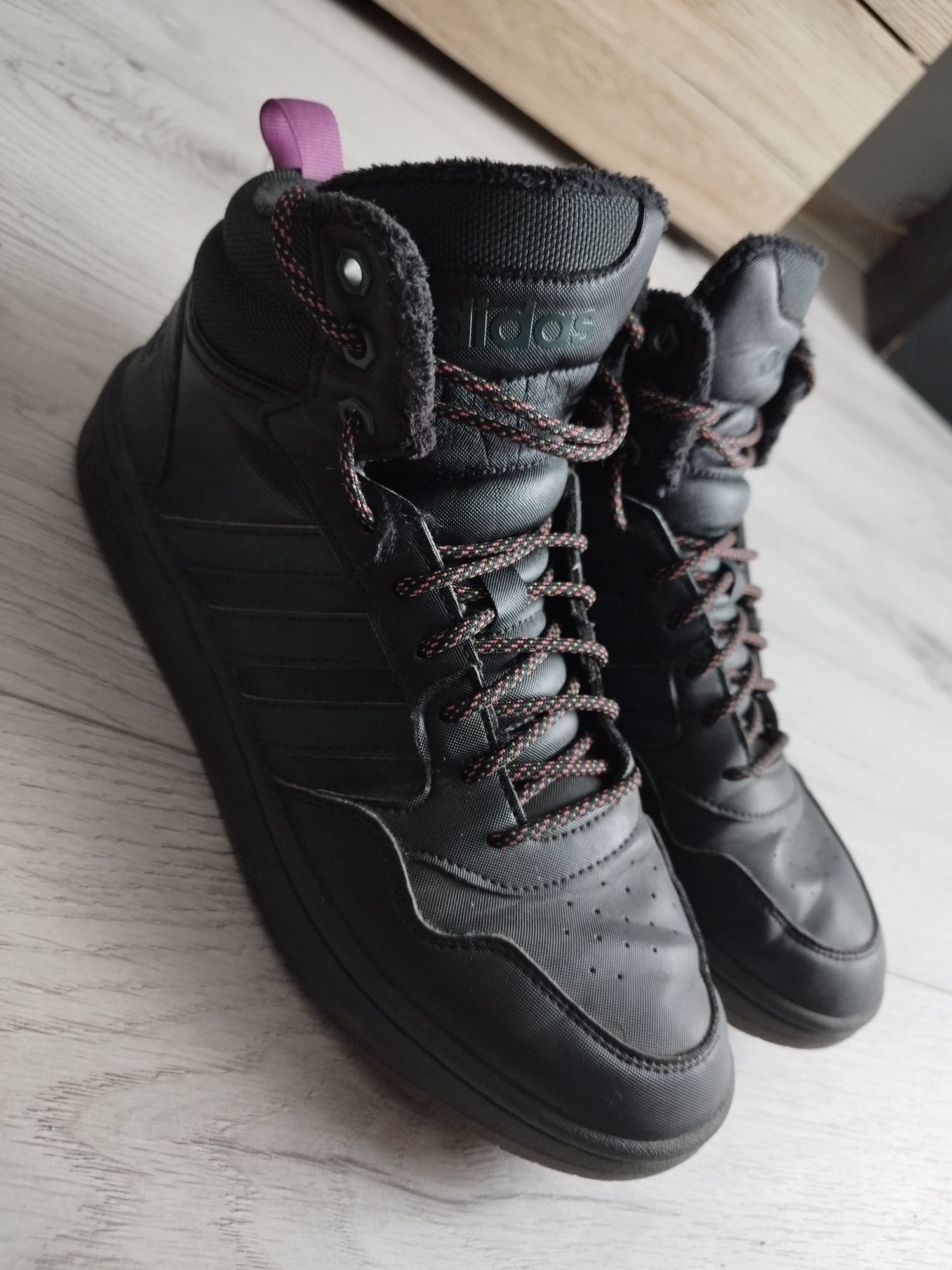 Buty adidas Hoops 3.0 Mid