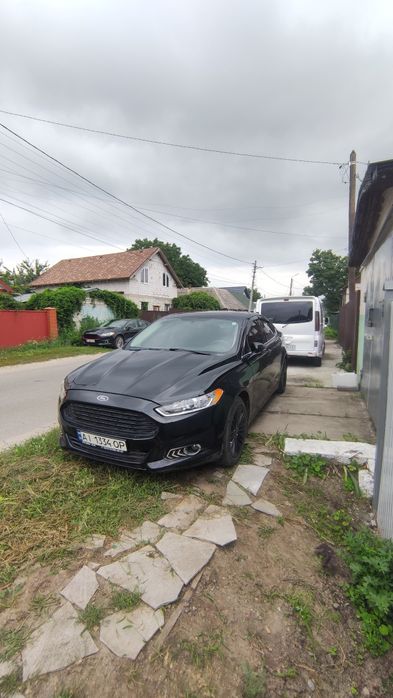 Продаж Ford fusion se