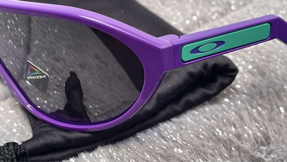 Nowe okulary marki OAKLEY model CMDN - 100% oryginał