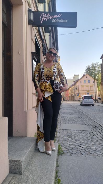 Kombinezon firmy Geneze rozmiar uniwersalny