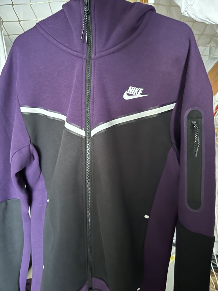 Nike Tech Fleece