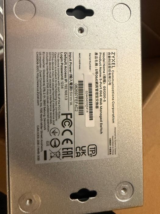 Switch 5 Portas Zyxel GS1200