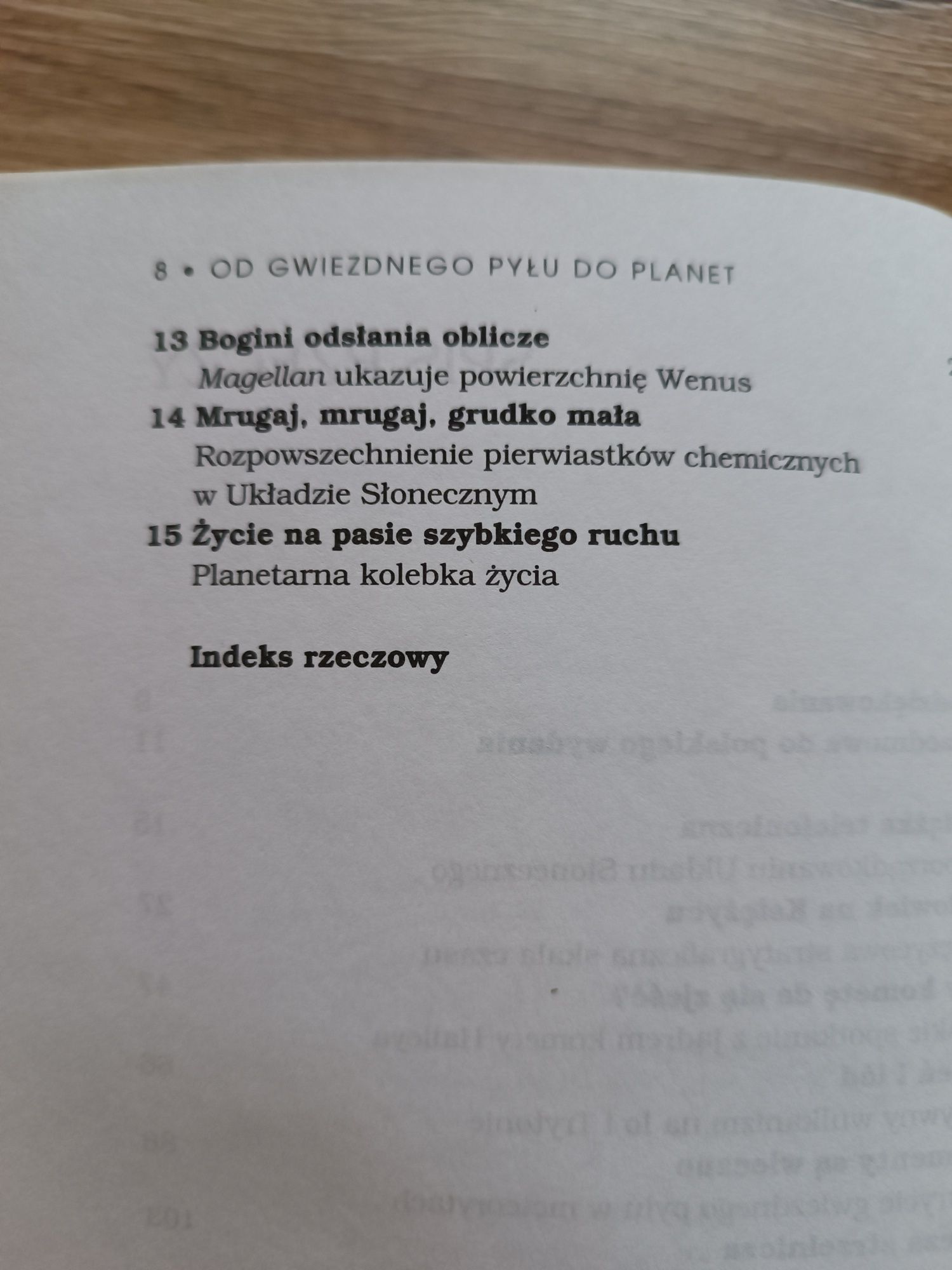 Od gwiezdnego pyłu do planet -Harry Y. McSween Jr.