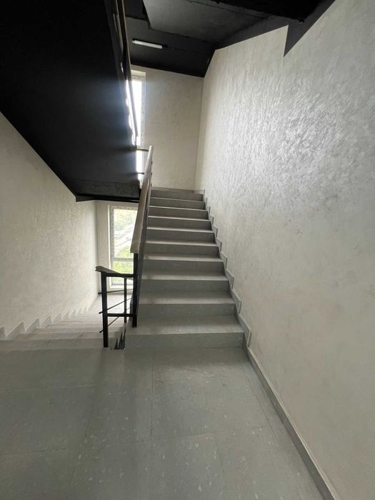 3 кімнатна, центр, гас Постанова Єоселя Євідновлення