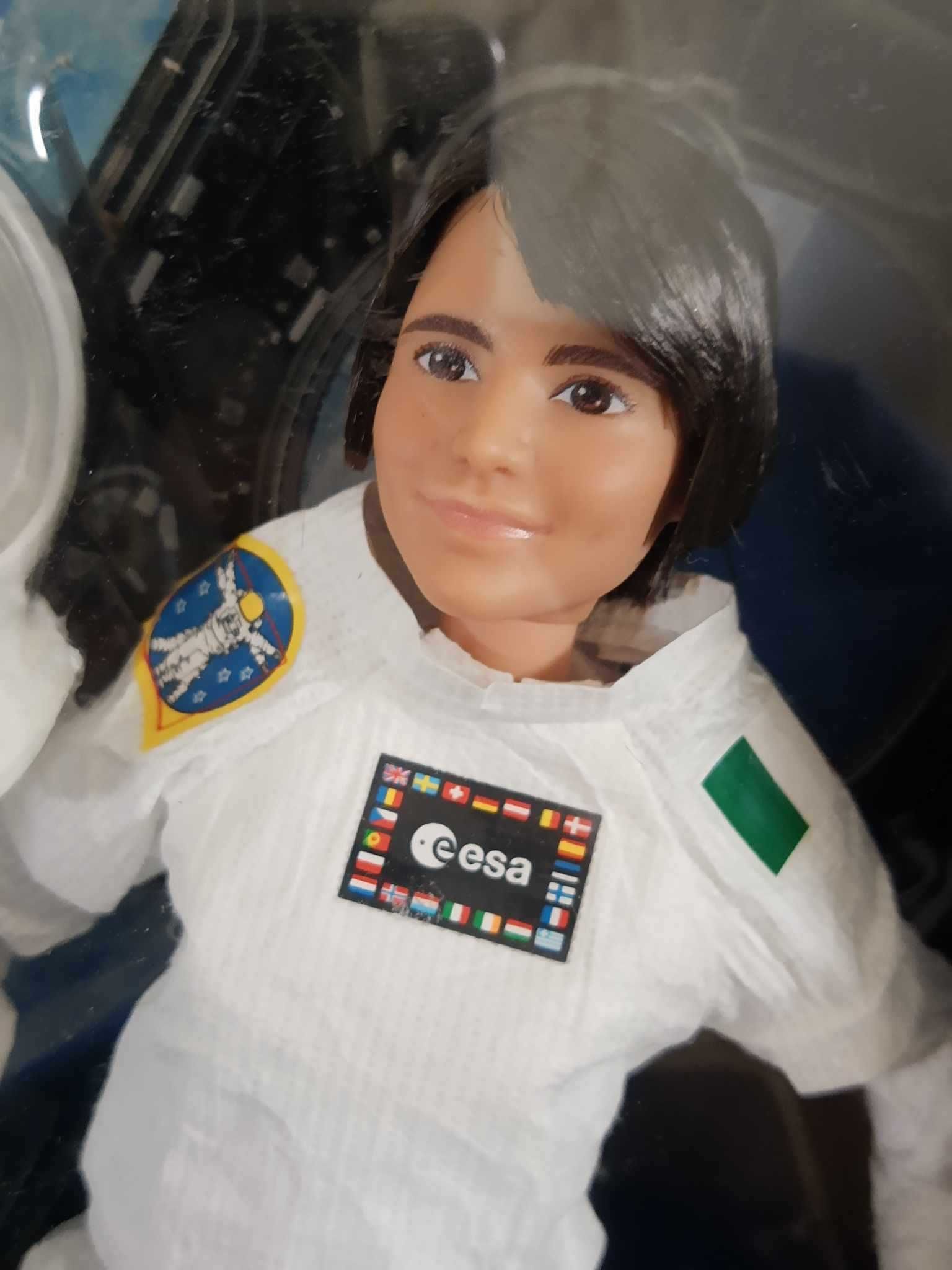 Lalka Barbie kolekcjonerska astronautka Mattel Samantha Cristoforetti
