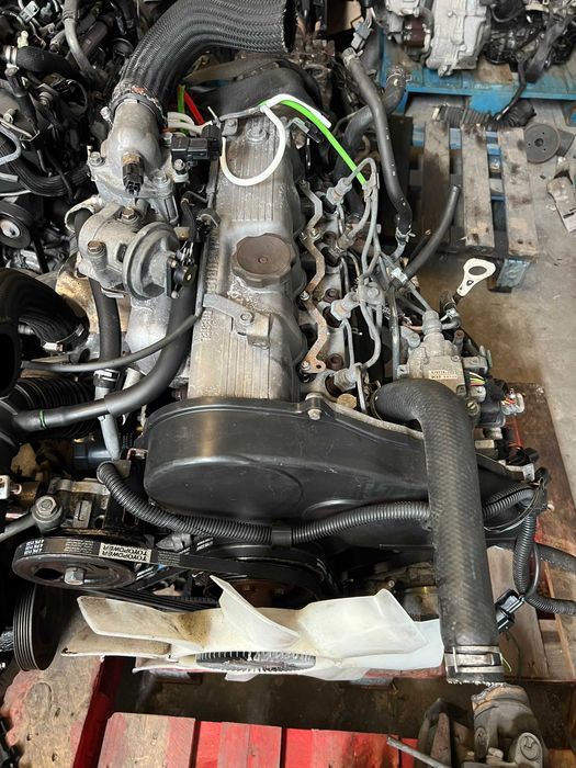 Motor Mitsubishi L200 2.5 4D56 Bomba eletrica