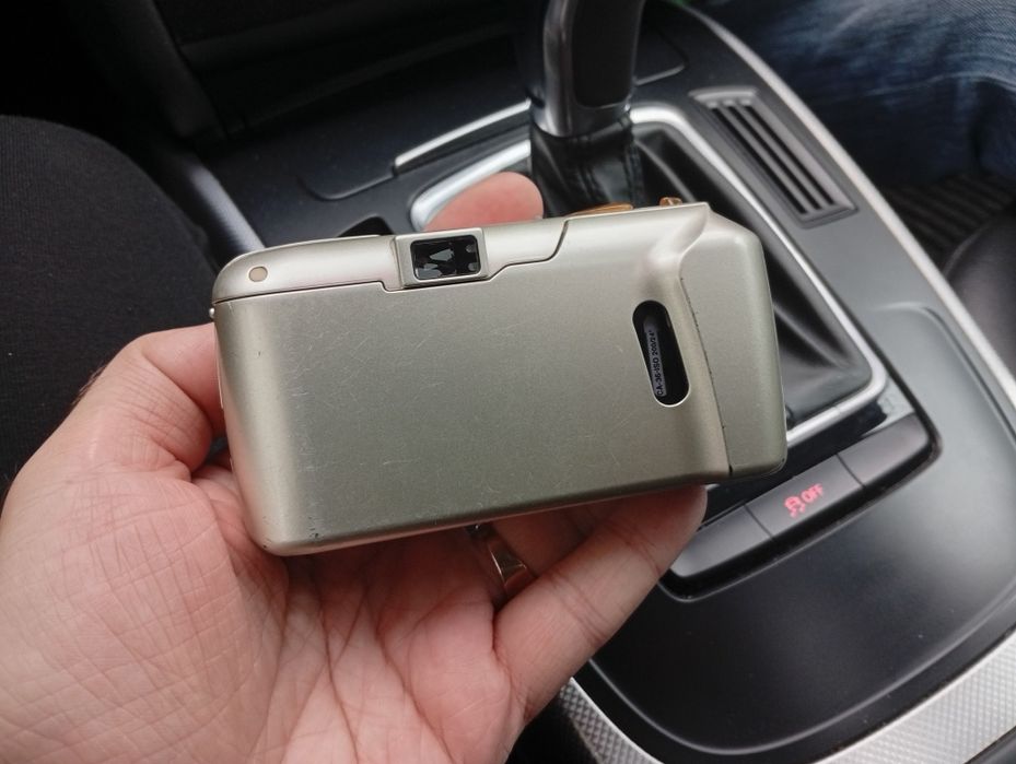 Плёночный фотоаппарат Olympus mju ii zoom 80