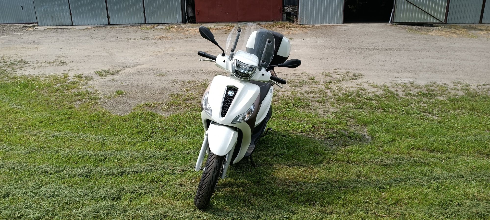 Piaggio Medley 125