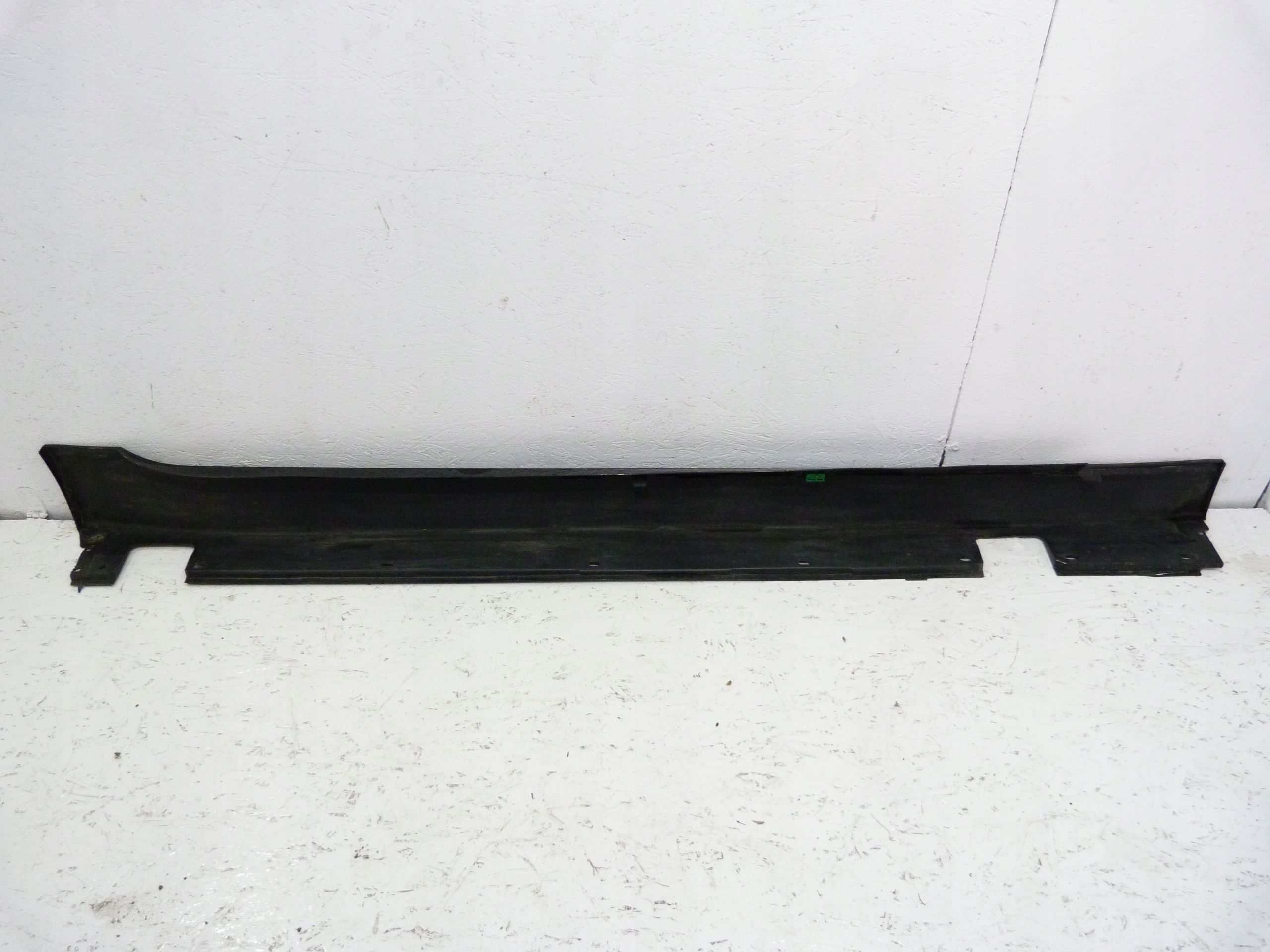 BMW 5 E60 E61 Lift próg Lewy Listwa Progowa Lewa