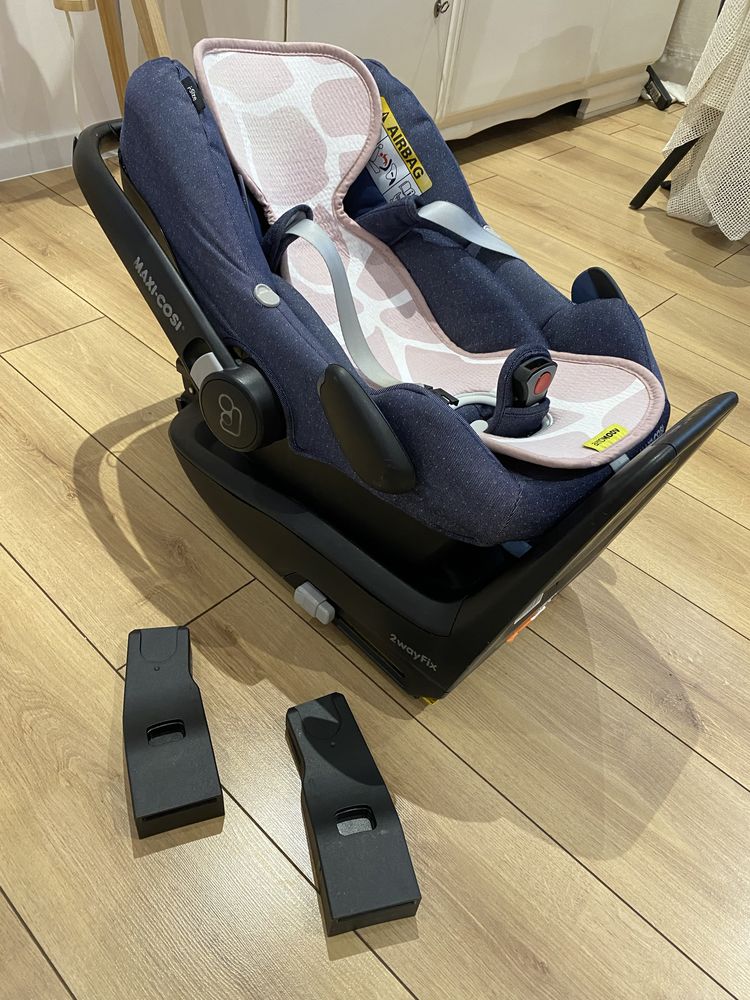 Fotelik Nosidełko Maxi Cosi BabyFix isofix zestaw