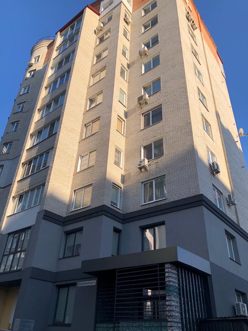 Продам 3 х кімнатну квартиру по вул.Липинського