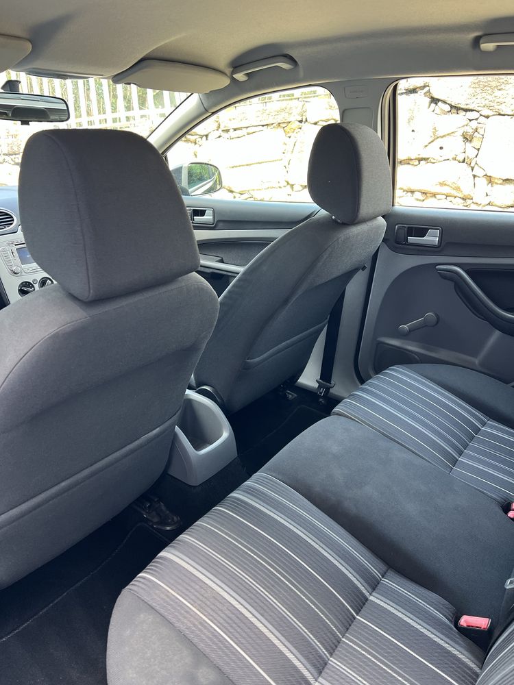 Ford Focus SW 1.6 TDCI (2008) – Muito Bom Estado Geral