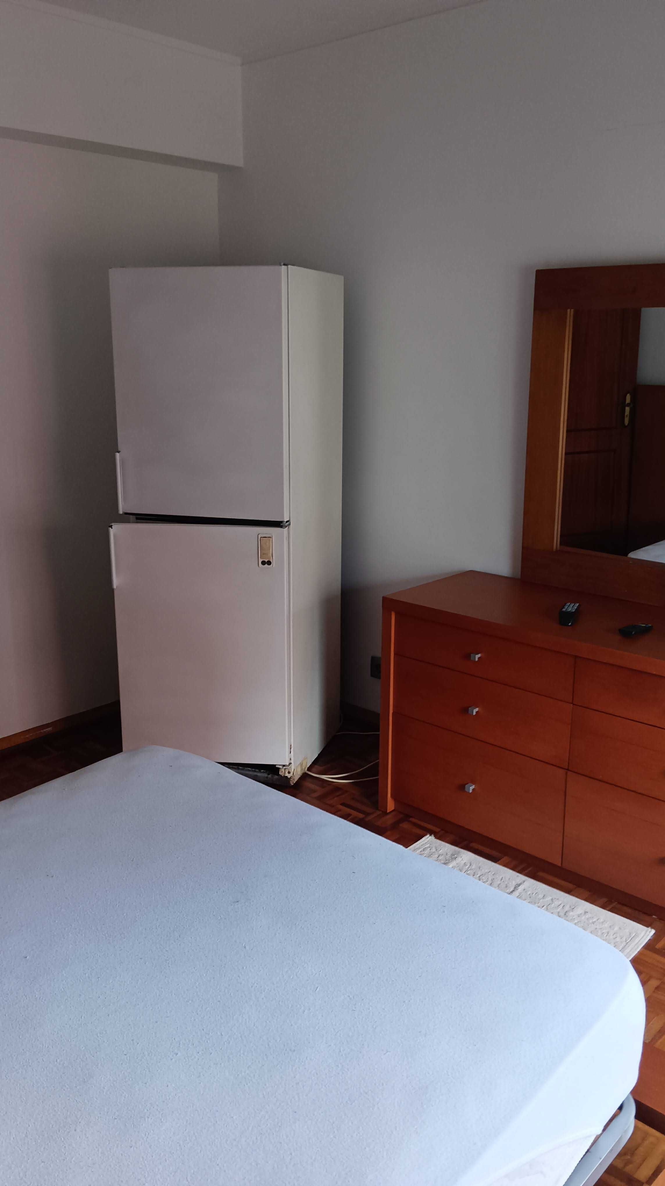 Arrendo quarto mensal