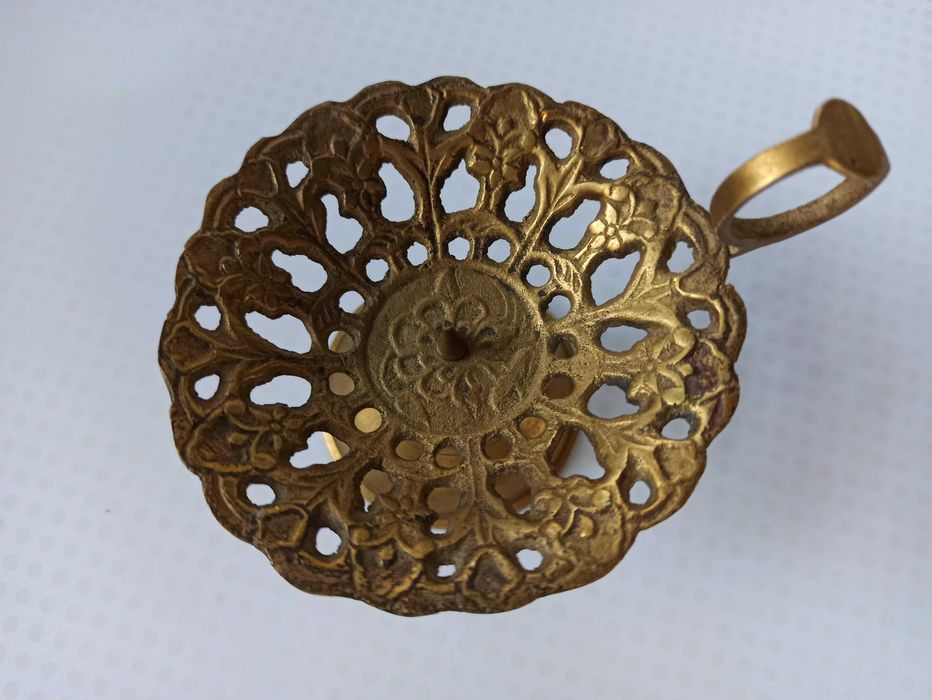 Świecznik mosiężny - rzemiosło