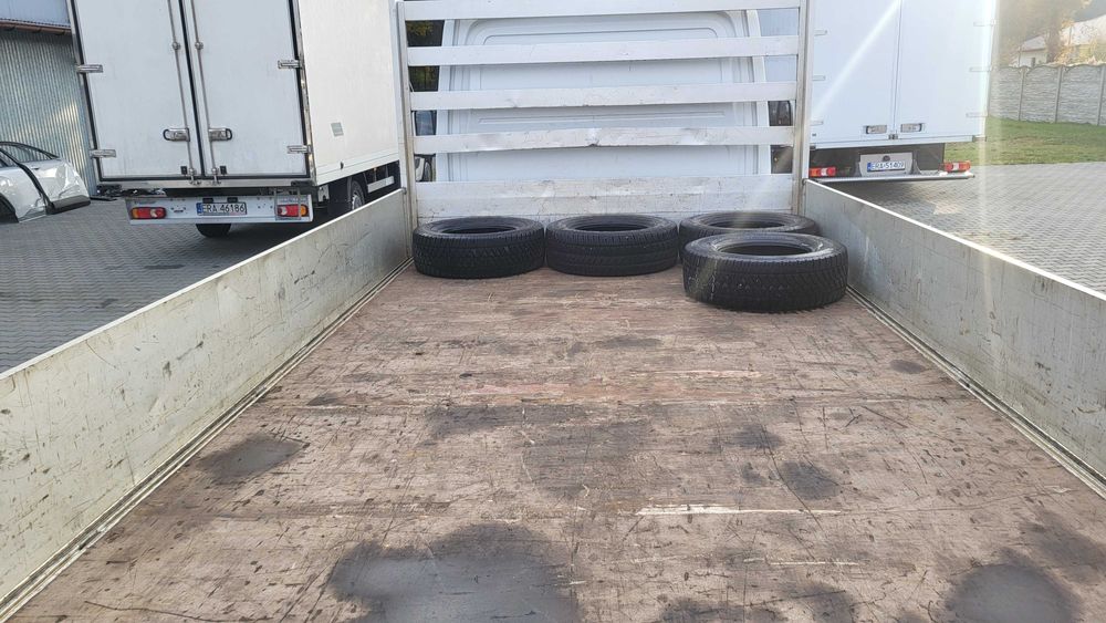 Skrzynia ładunkowa paka z burtami Sprinter