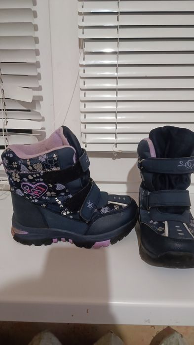Зимові сапоги для дівчинки