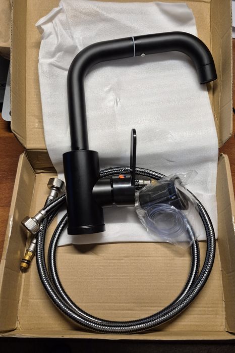 Кухонний змішувач