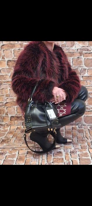 Futro Bonni Jacket w kolorze bordowym Marki Guess