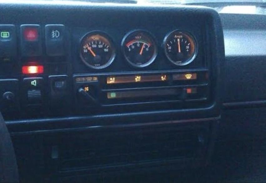 Гольф 2 панель приладів, приборка. Golf mk2