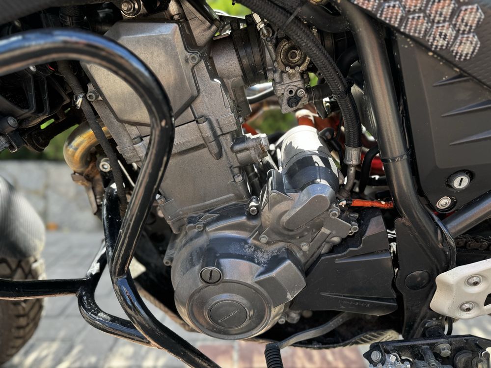 Yamaha XT660X мотард, эндуро