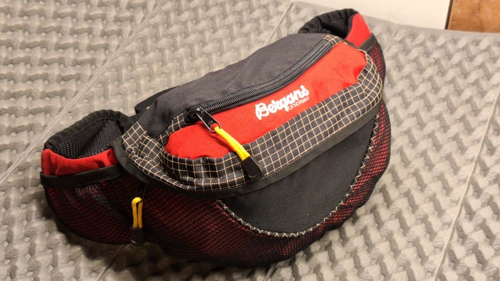 Torba biodrowa Bergans of Norway duża nerka biodrówka