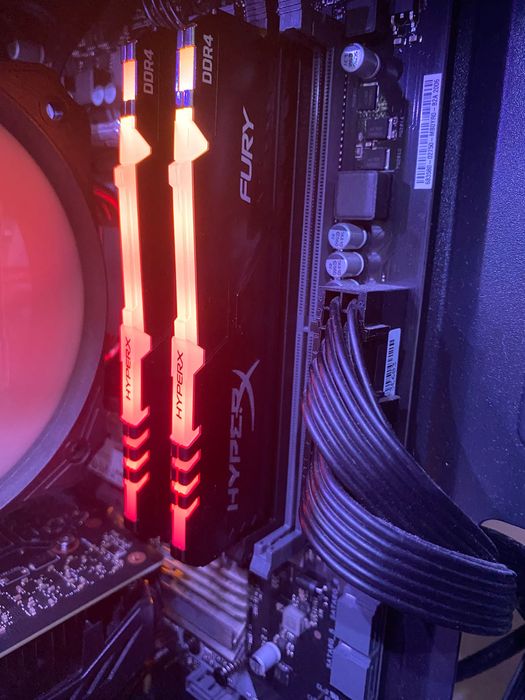 Pc gaming Desktop Powered By Asus (periféricos de oferta)
