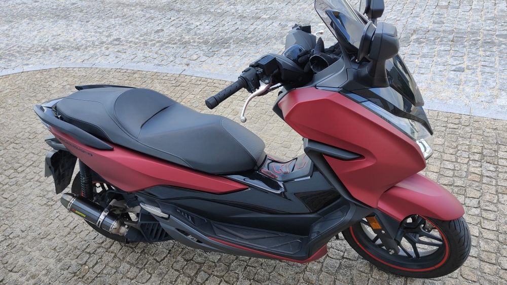 Honda Forza 125c