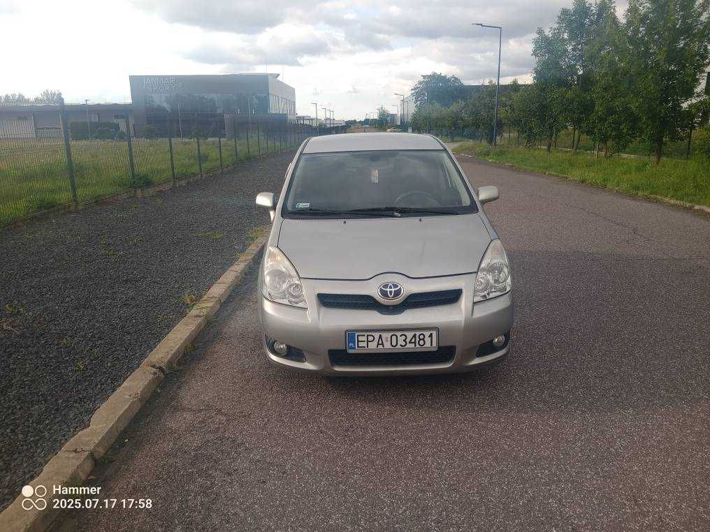 Toyota Corolla Verso 2.2 DIESEL 177KM