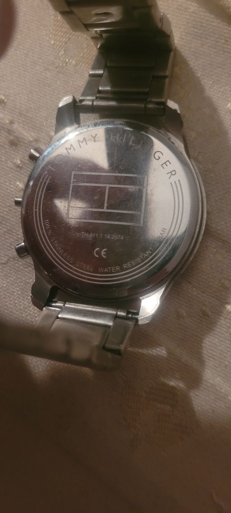 Zegarek Tommy Hilfiger z pudełkiem