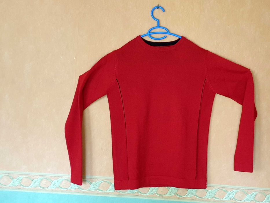 Sweter czerwony , firmy Monton - rozmiar M