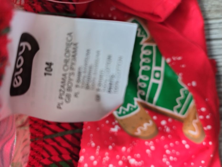 Piżama piżamka chłopięca rozmiar 104 nowa świąteczna boże narodzenie