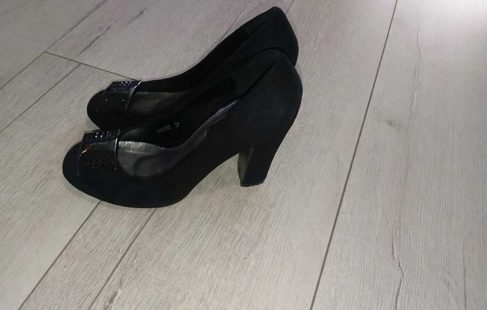 czółenka obcas czarne r 37 23cm buty na obcasie