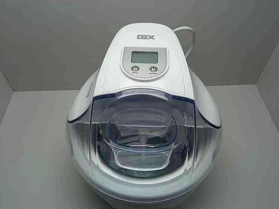 Продам мороженицю в ідеальному стані!