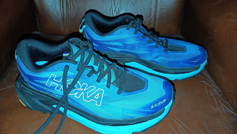 Tennis hoka mafate 5