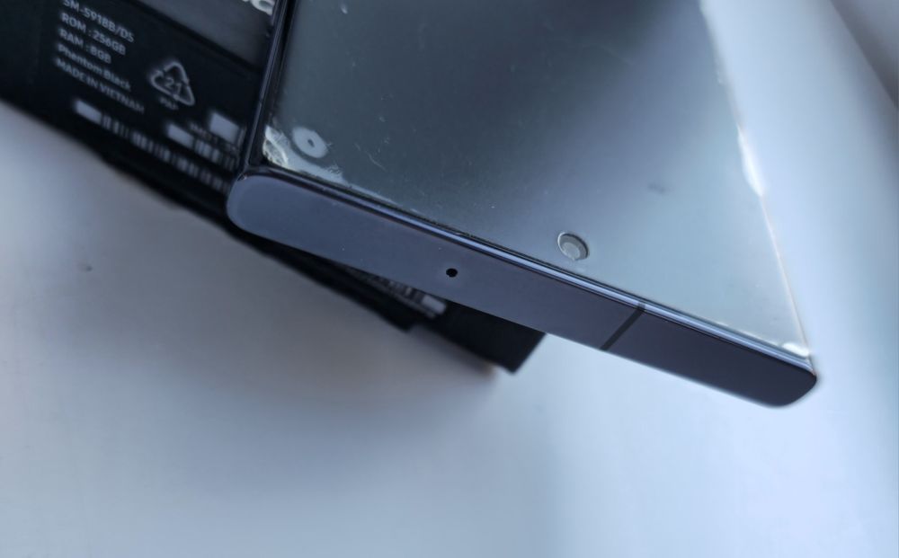 Samsung s 23 ultra sm-s918b/ds