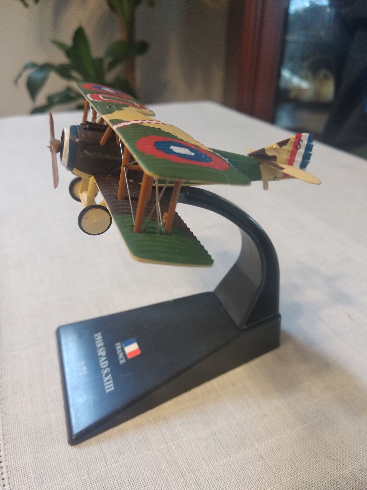 Model metalowo plastikowy samolotu SPAD S.XIII 1918 skala 1:72