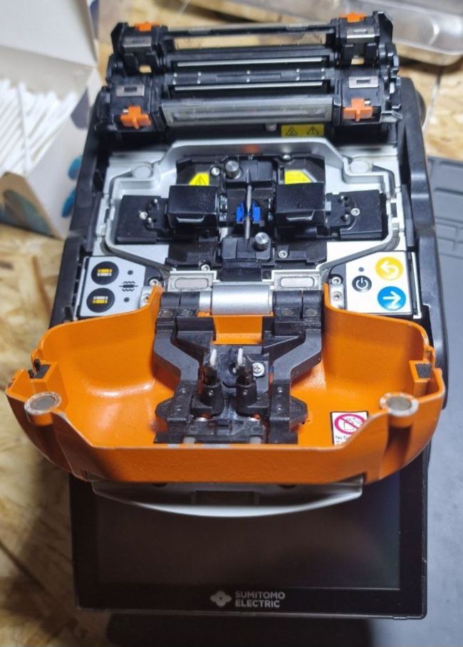 Maquina fusao SUMITOMO T72C