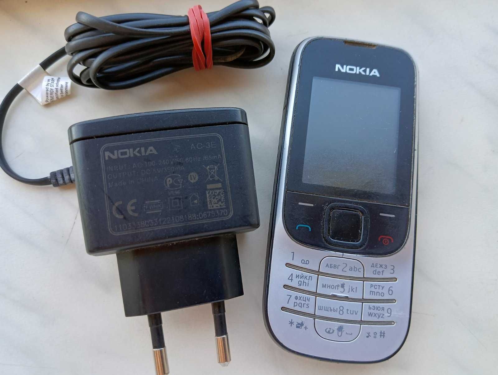 Кнопковий телефон Nokia 2330 classic + шкіряний чохол і рідна зарядка