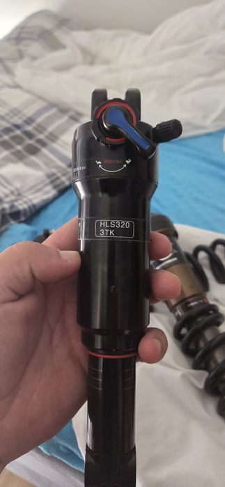 Damper rowerowy ROCK SHOX Deluxe Select R.