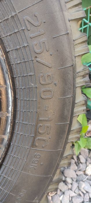 Резина уаз хороший стан