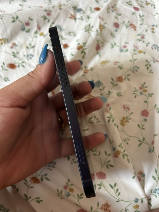 iphone 12 em bom estado