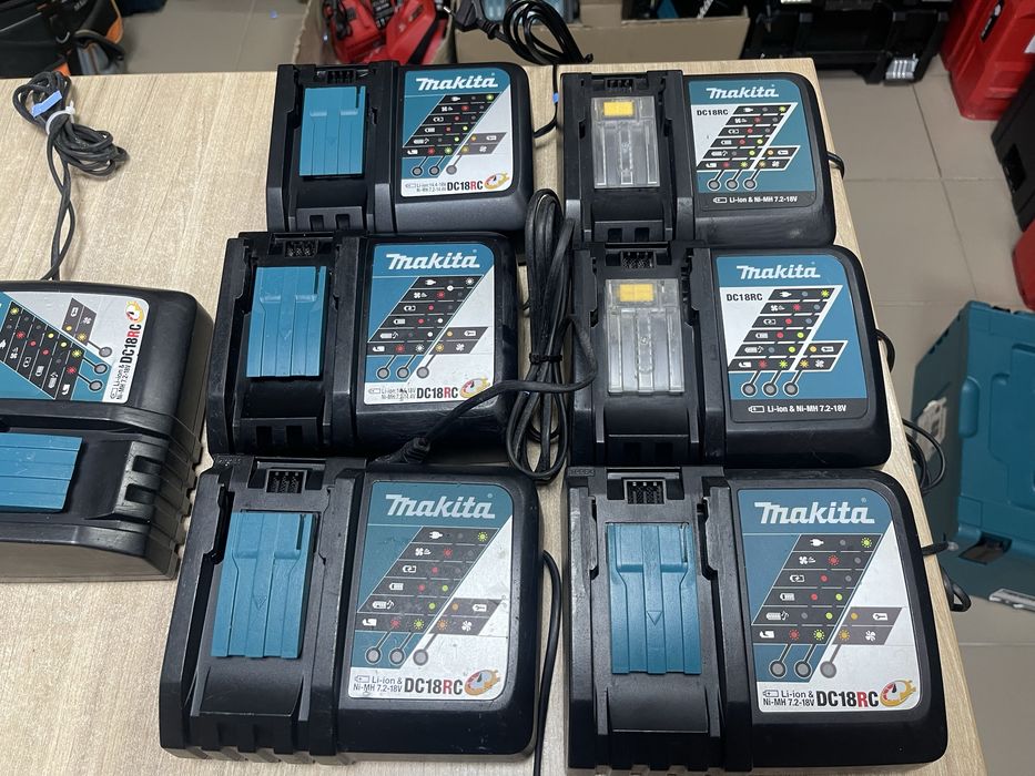 Makita DC18RC / зарядні пристрої Макіта