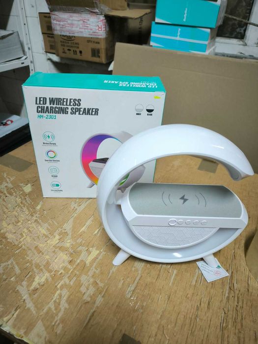 Акумуляторний нічник світильник YN-2209 з Bluetooth колонкою радіо