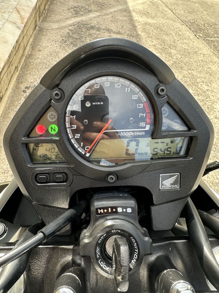 Honda hornet 2010