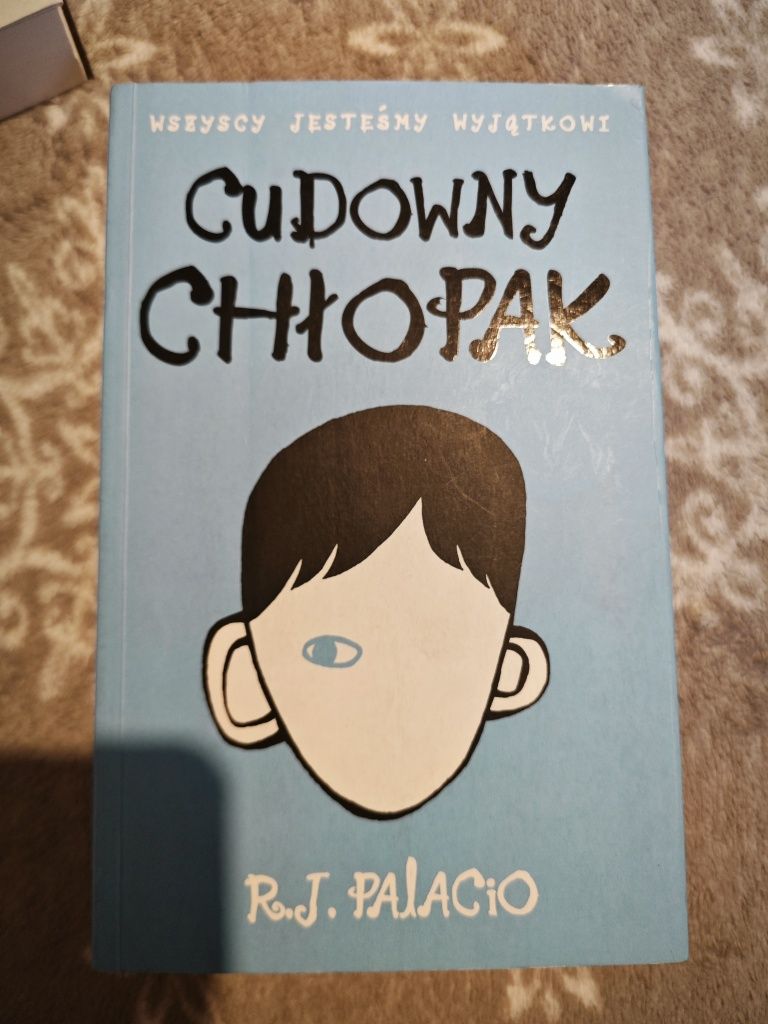 Cudowny chłopak R.J. Palacio