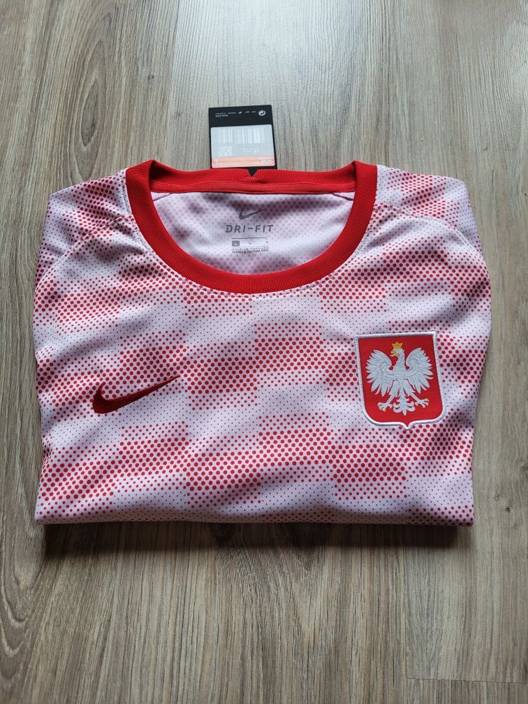 T-shirt Nike Polska