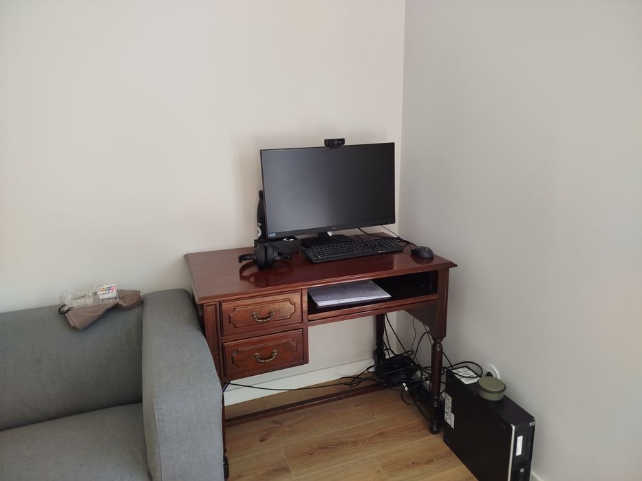 Secretaria madeira maciça 100x60 largurax80 altura