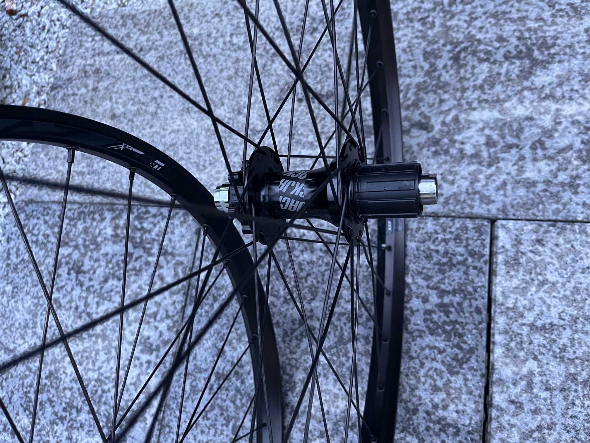 Koła MTB BLACK JACK 30 27.5'' 8/11s Boost kola kolo enduro rodi  boost
